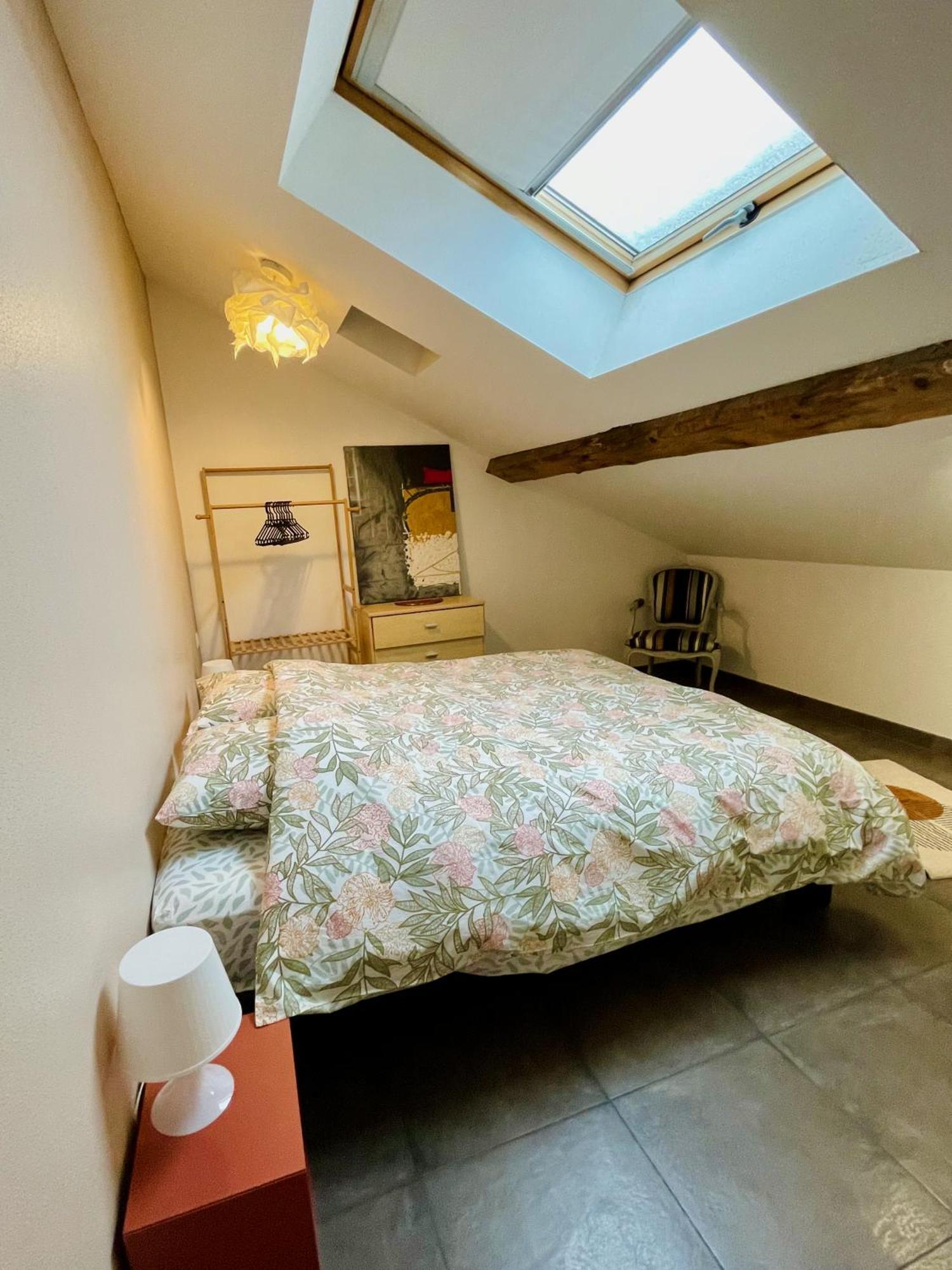 Appartamento Duplex + Parking Gratuit Facile Sainte-Suzanne  Esterno foto